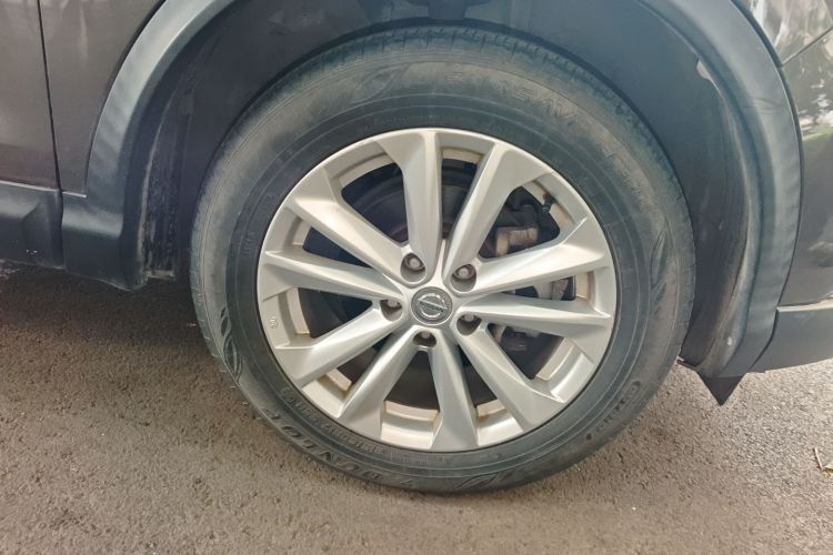 日产 逍客 2016款 2.0L CVT精英版车身外观6007