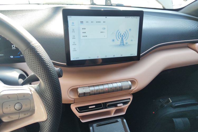 比亚迪 海鸥 2025款 305km 活力版中控内饰16