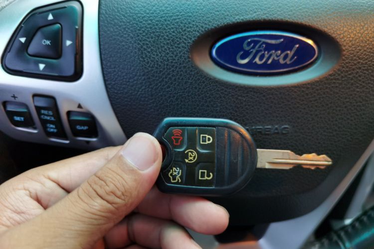 福特 探险者(进口) 2013款 3.5L 尊享型中控内饰11