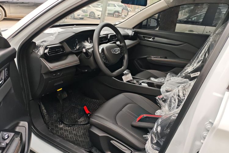 东风风神 奕炫 2025款 1.5L 自动豪华型中控内饰19