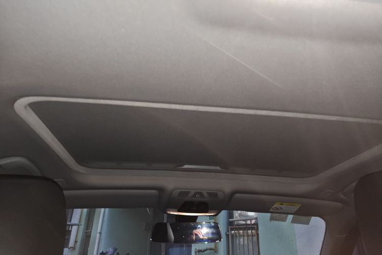 宝马3系 2017款 318Li 时尚型中控内饰22