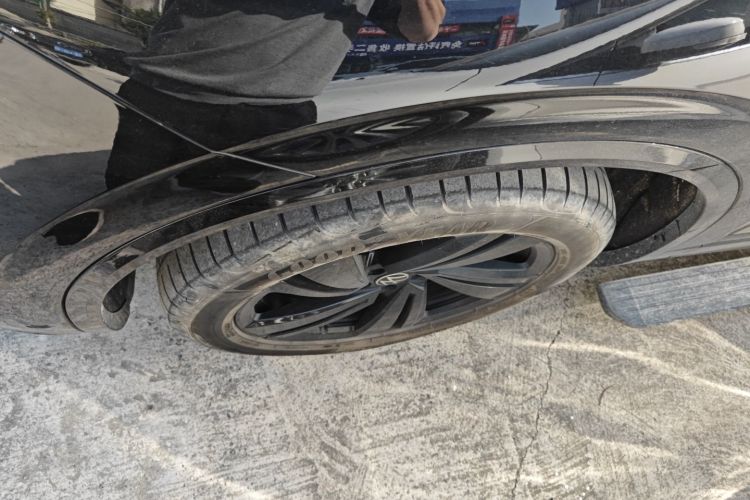 大众 途锐 2022款 3.0TSI 锐享版 曜黑运动套装车身外观6007