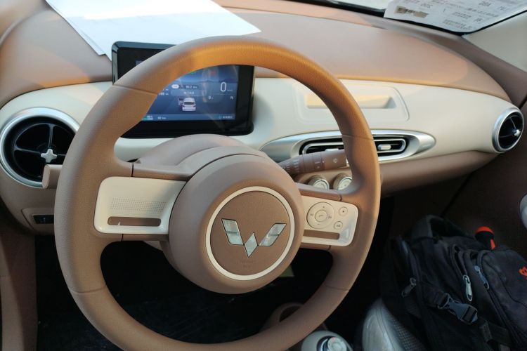 五菱汽车 宏光MINIEV 2025款 四门版 进阶款中控内饰12