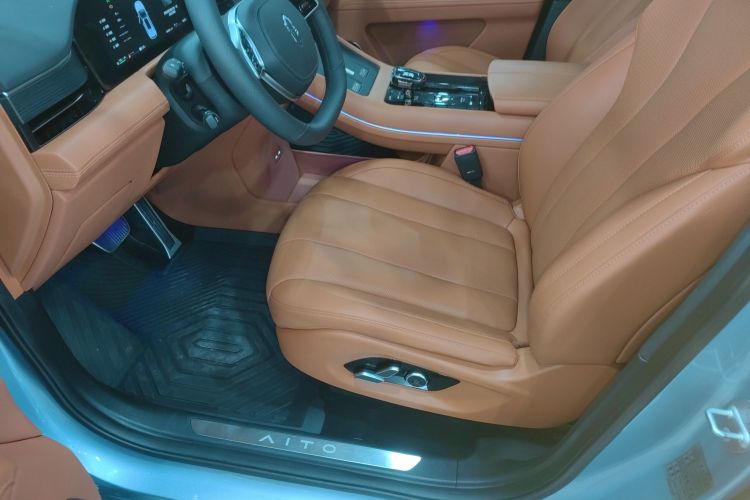 鸿蒙智行 问界M7 2024款 1.5T 智驾四驱Pro版 5座中控内饰19