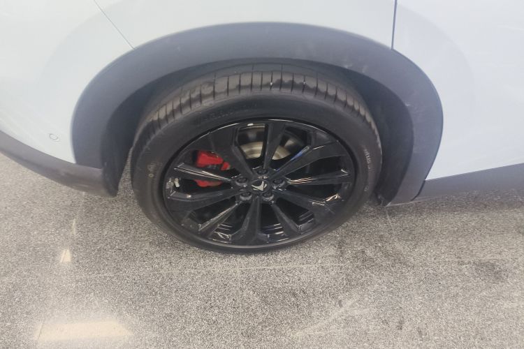 ARCFOX极狐 极狐 阿尔法T5(ARCFOX αT5) 2024款 660 MAX车身外观6008