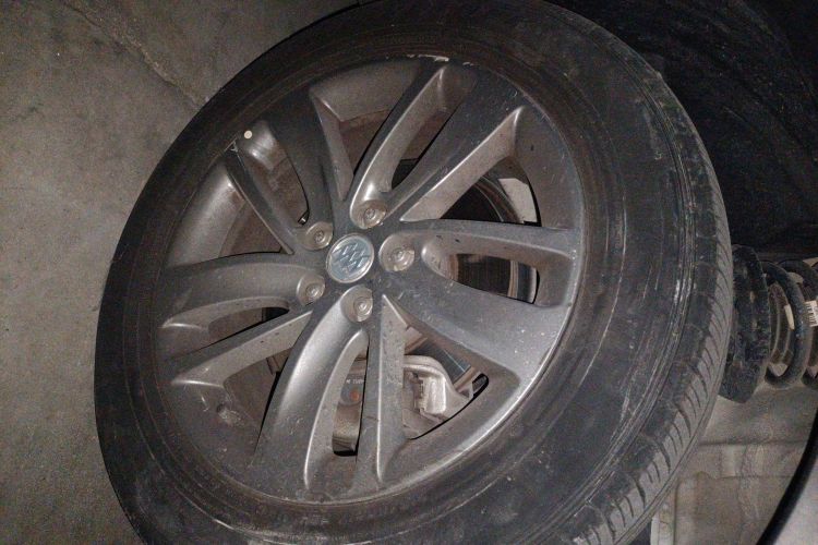 别克 昂科拉 2017款 18T 自动两驱都市领先型车身外观6007