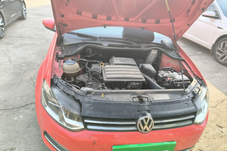 大众 Polo 2014款 1.6L 自动豪华版局部细节9006