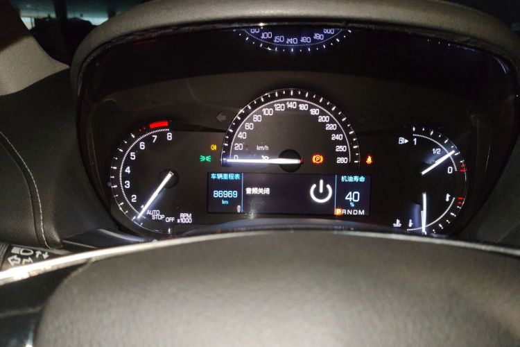 凯迪拉克ATS-L 2017款 28T 时尚型中控内饰14