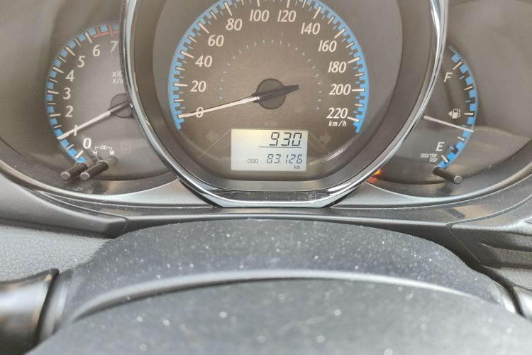 丰田 YARiS L 致炫 2016款 改款 1.3E 手动魅动版中控内饰15