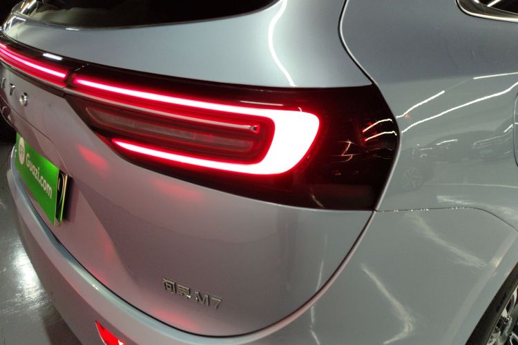 鸿蒙智行 问界M7 2024款 1.5T 四驱Plus版 5座车身外观9