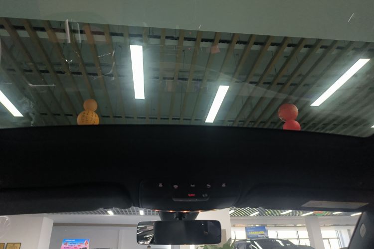 奔驰E级(进口) 2023款 E 260 轿跑车局部细节22