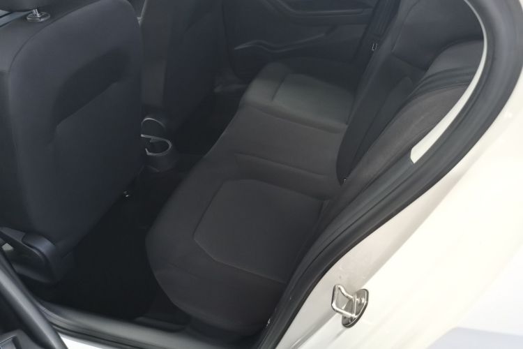 大众 捷达 2015款 质惠版 1.6L 手动时尚型中控内饰21