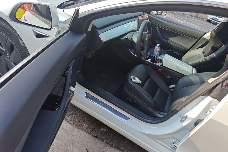 特斯拉 Model 3 2020款 标准续航后驱升级版中控内饰7003