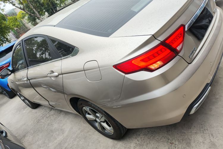 吉利汽车 帝豪GL 2018款 1.4T DCT精英智联型车身外观6003