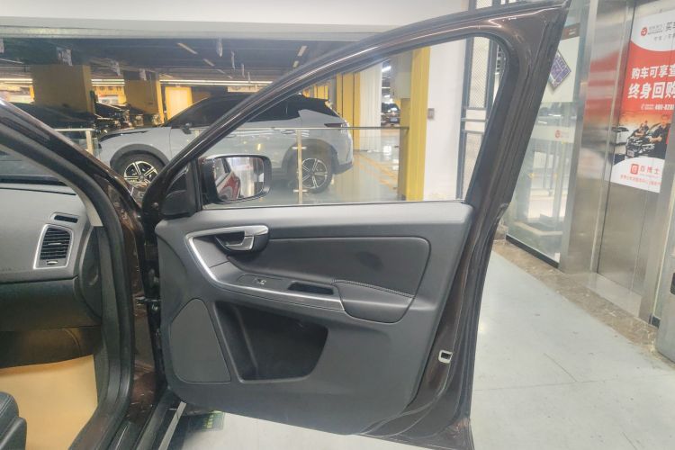 沃尔沃XC60 2017款 T5 智进升级版中控内饰7005