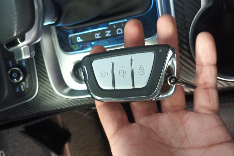 江汽集团 瑞风S7 2017款 1.5T 自动豪华智能型中控内饰11