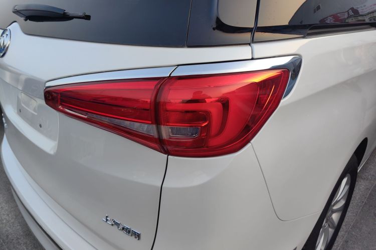 别克GL8 2017款 ES 28T 尊享型 国V车身外观6006