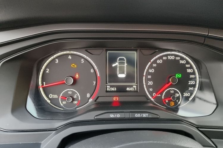 大众 Polo 2019款 Plus 1.5L 自动全景乐享版中控内饰14