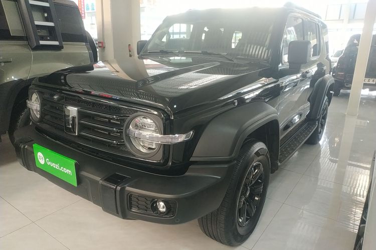 坦克300 2024款 2.0T 挑战者车身外观1