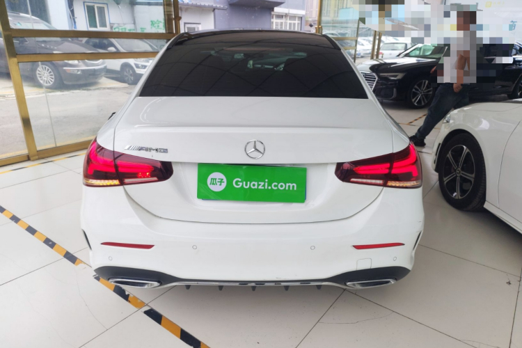 奔驰A级 2021款 A 200 L 运动轿车时尚型车身外观6004
