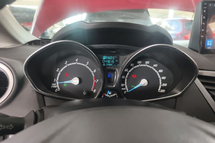 福特 嘉年华 2013款 两厢 1.5L 自动时尚型中控内饰14