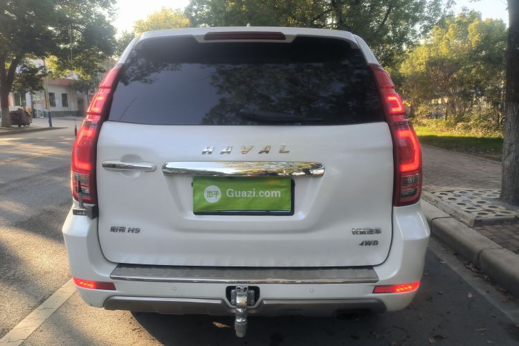 哈弗H9 2017款 2.0T 汽油四驱尊享型 5座车身外观6