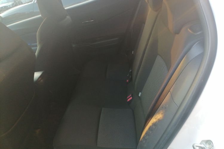 丰田 奕泽IZOA 2020款 2.0L 奕享版中控内饰7004