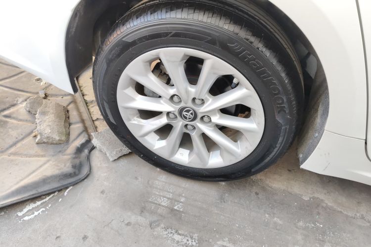 丰田 卡罗拉 2021款 1.2T S-CVT 豪华版车身外观6003