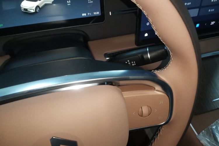 零跑汽车 零跑C11 2026款 纯电 640激光雷达智尊版中控内饰18