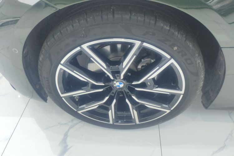 宝马4系 2022款 425i Gran Coupe M运动曜夜套装车身外观6007