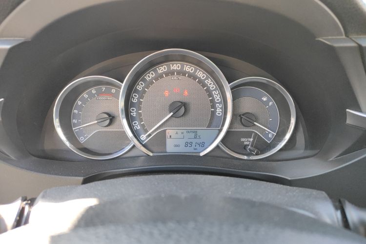 丰田 卡罗拉 2014款 1.6L 手动GL局部细节14