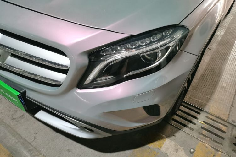 奔驰GLA 2016款 GLA 200 时尚型局部细节36