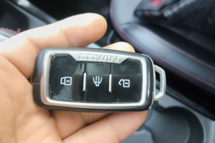 凯翼X3 2019款 1.5L 手动智耀版中控内饰11