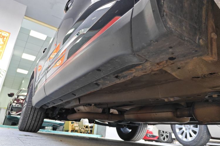 奇瑞 瑞虎8 PRO 2022款 390T 两驱天穹版 5座局部细节9001