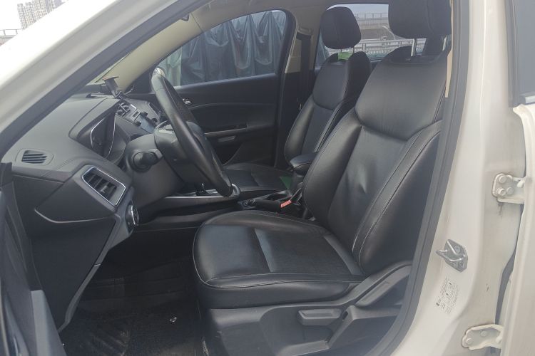 福特 福睿斯 2015款 1.5L 自动时尚型局部细节19