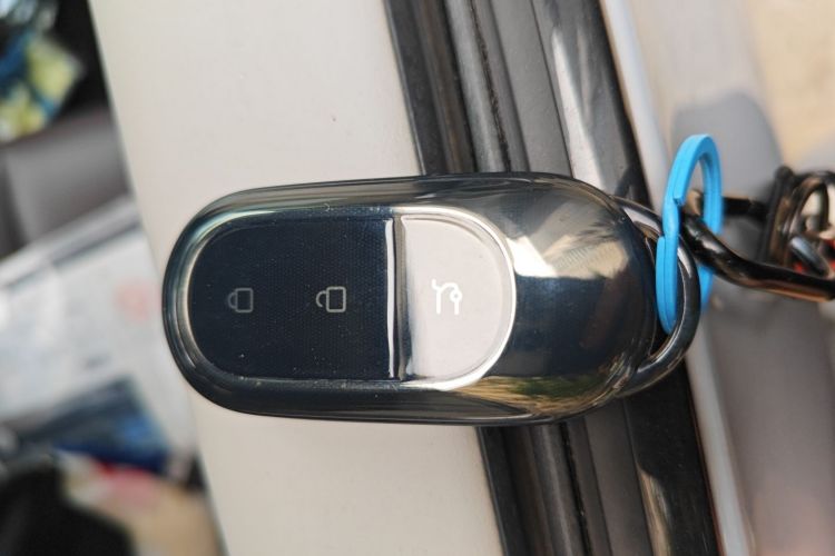 零跑汽车 零跑C11 2023款 增程 180舒享版中控内饰11