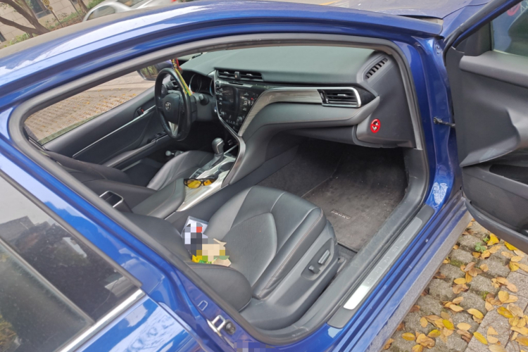 丰田 凯美瑞 2018款 双擎 2.5HG 豪华版局部细节9005