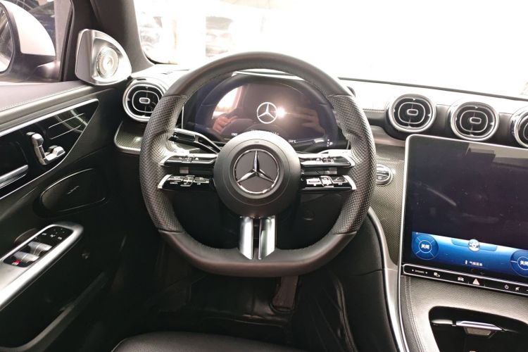 奔驰C级 2022款 改款 C 260 L 运动版中控内饰13