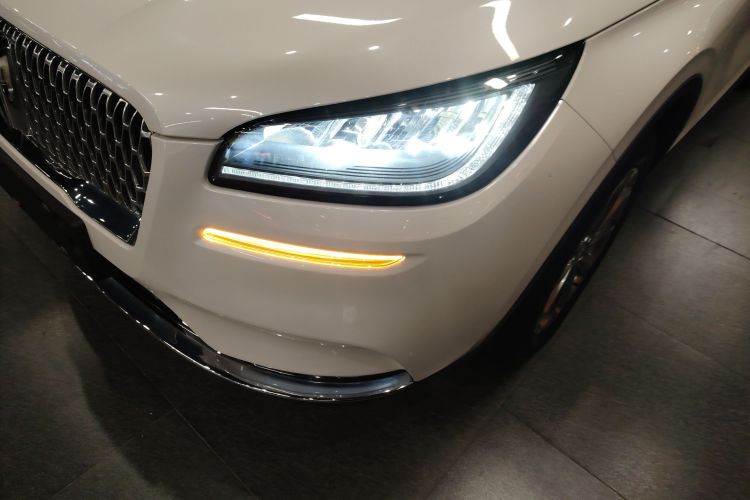 林肯 冒险家 2021款 2.0T 两驱尊享版局部细节36