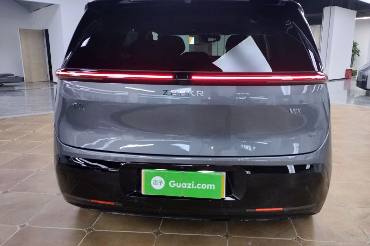 极氪MIX 2025款 长续航智驾版车身外观6004