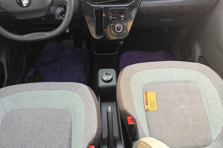 凌宝汽车 凌宝BOX 2022款 卓文君版局部细节18