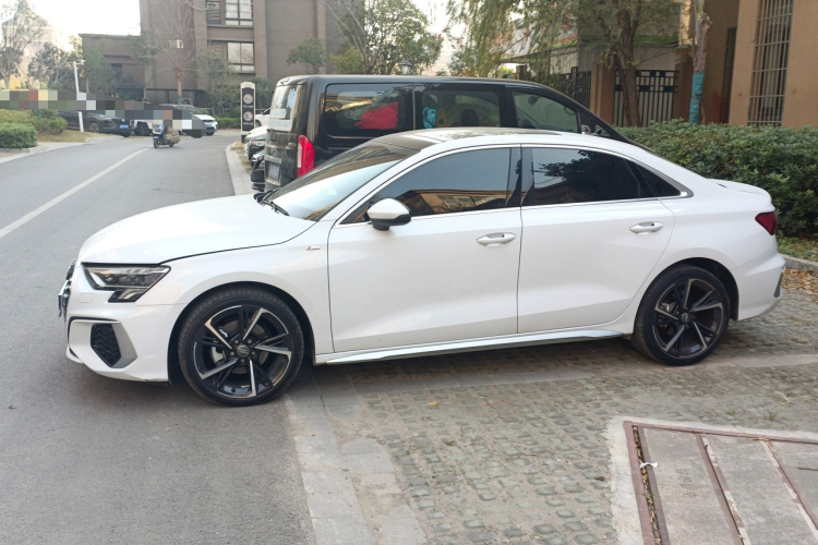 奥迪A3 2021款 A3L Limousine 35 TFSI 时尚运动型车身外观6003