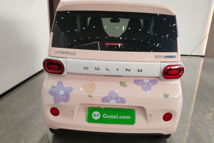 五菱汽车 宏光MINIEV 2024款 第三代 215km 青春版车身外观6