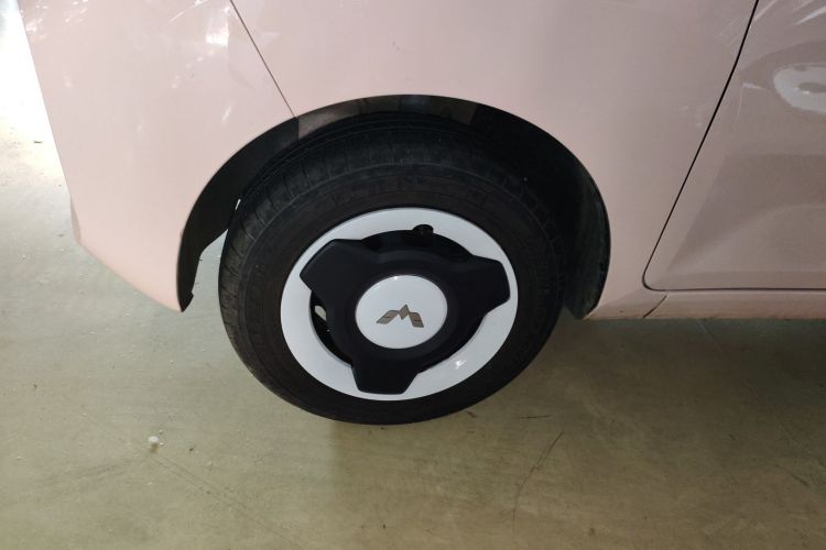 五菱汽车 宏光MINIEV 2022款 马卡龙臻享款 磷酸铁锂车身外观6007