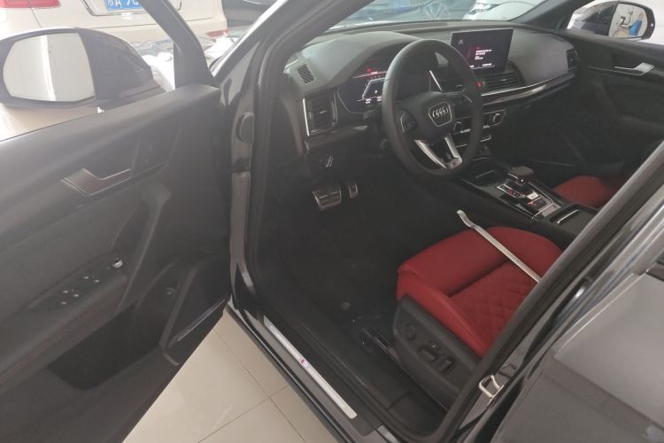 奥迪SQ5 Sportback 2023款 3.0 TFSI quattro中控内饰20