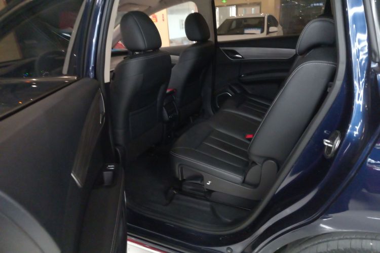 比亚迪 宋MAX新能源 2019款 DM 1.5T 智联致进型 7座 国VI中控内饰21