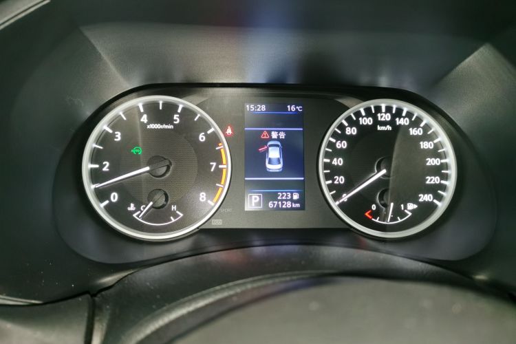 日产 轩逸 2021款 1.6L XL CVT悦享版局部细节14