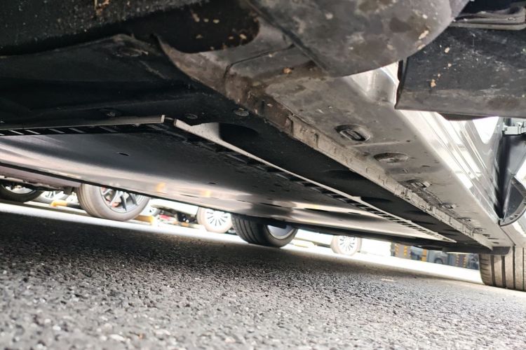 智己汽车 智己LS7 2025款 焕新版 Ultra局部细节9004