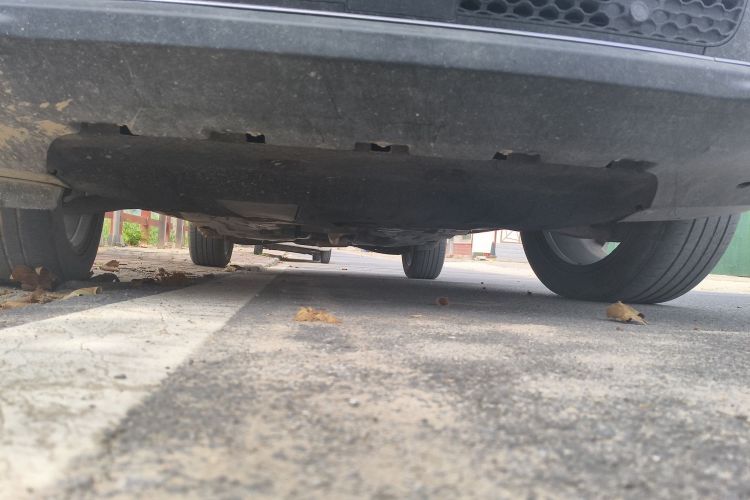 Jeep 大指挥官 2018款 2.0T 四驱臻享版 国V局部细节9005