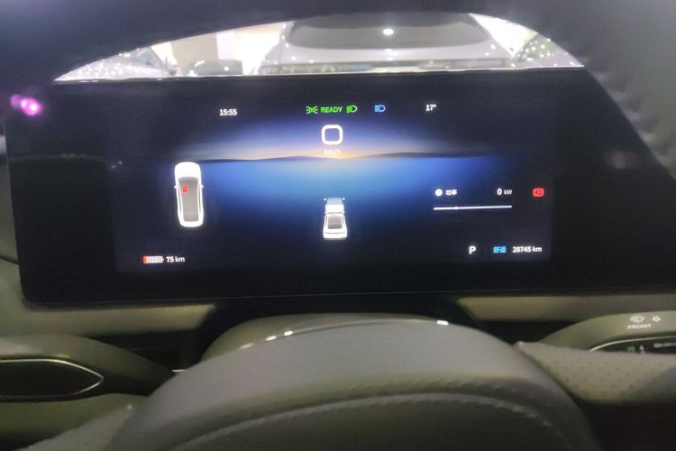 岚图汽车 岚图追光 2023款 四驱长续航版局部细节14